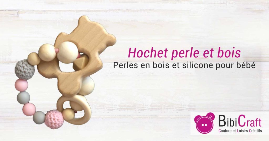 Hochet bébé - Hochet en bois avec perle